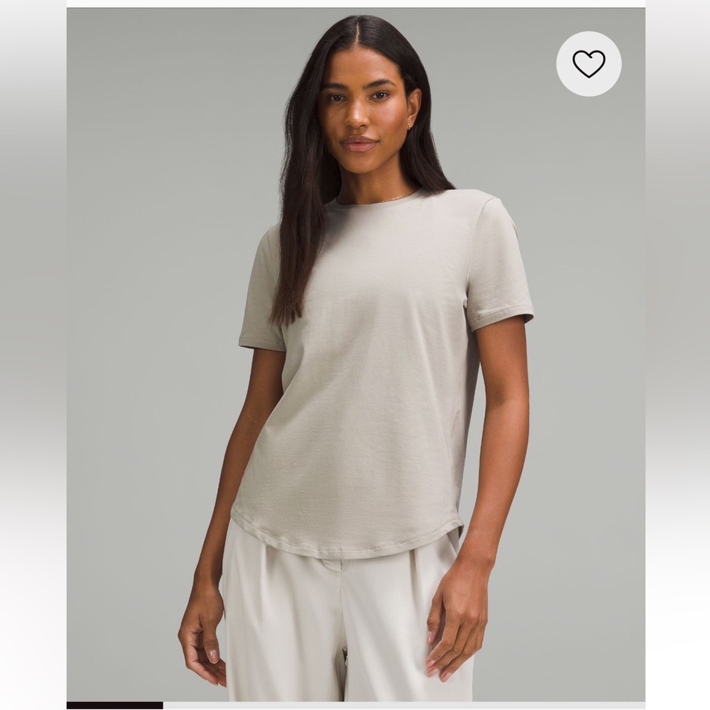Lululemon- Sz 12- Cream/Tan- Love Tee Crew Neck- Vail Mountain Logo